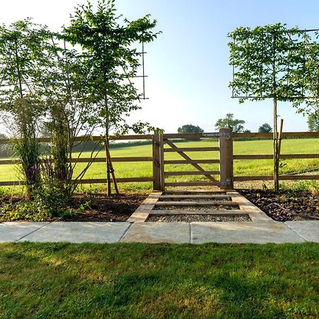 Warren House And Spa Boutique Cotswold Stay Cirencester Exterior foto